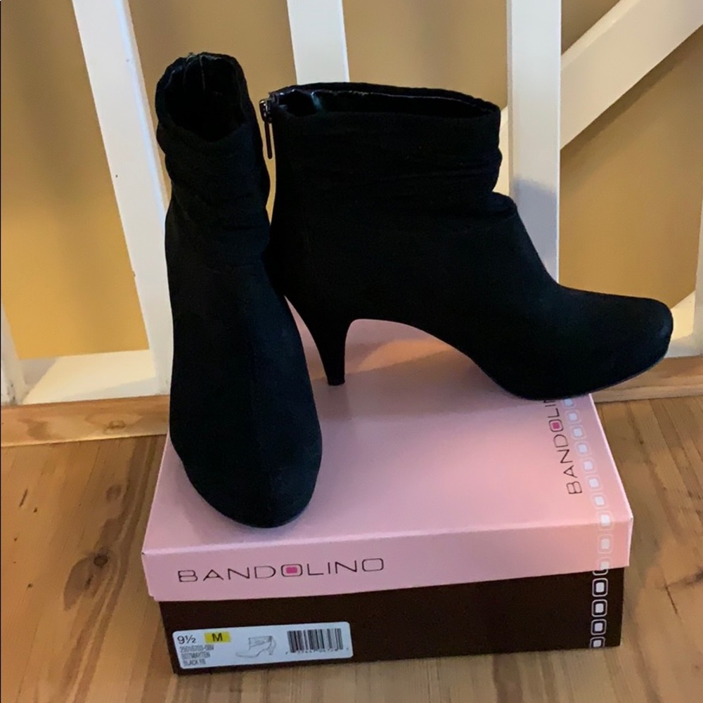 Black Mayten Suede Boots